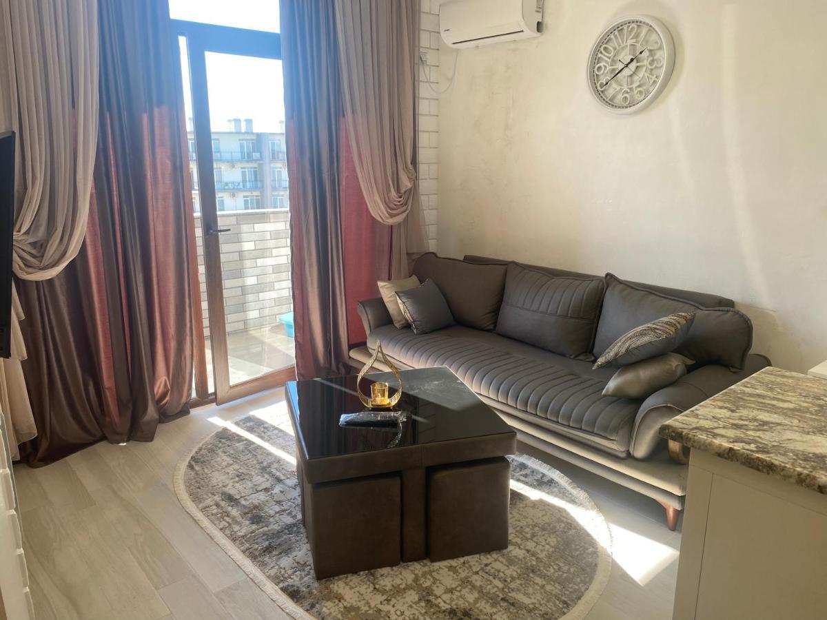 Jasmine Apartment In New Bulvar Batumi Eksteriør billede