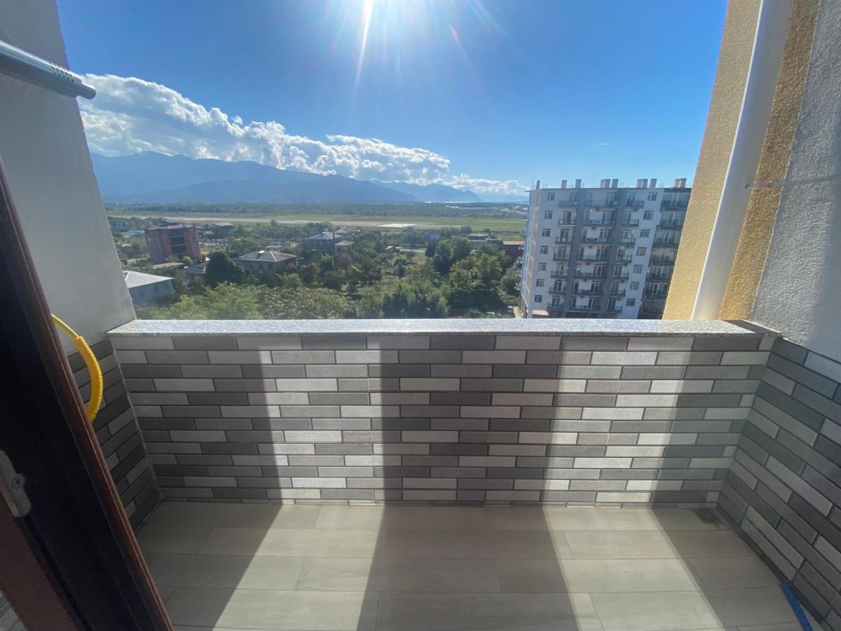 Jasmine Apartment In New Bulvar Batumi Eksteriør billede
